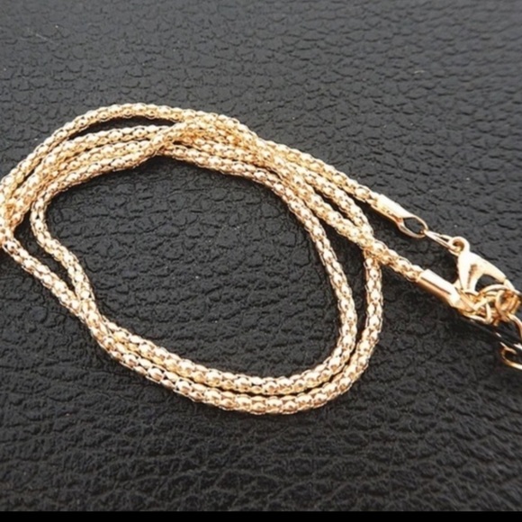 BETSEY JOHNSON EXQUISITE BLUE RHINESTONE & CRYSTAL BOW KNOT NECKLACE - Picture 4 of 5